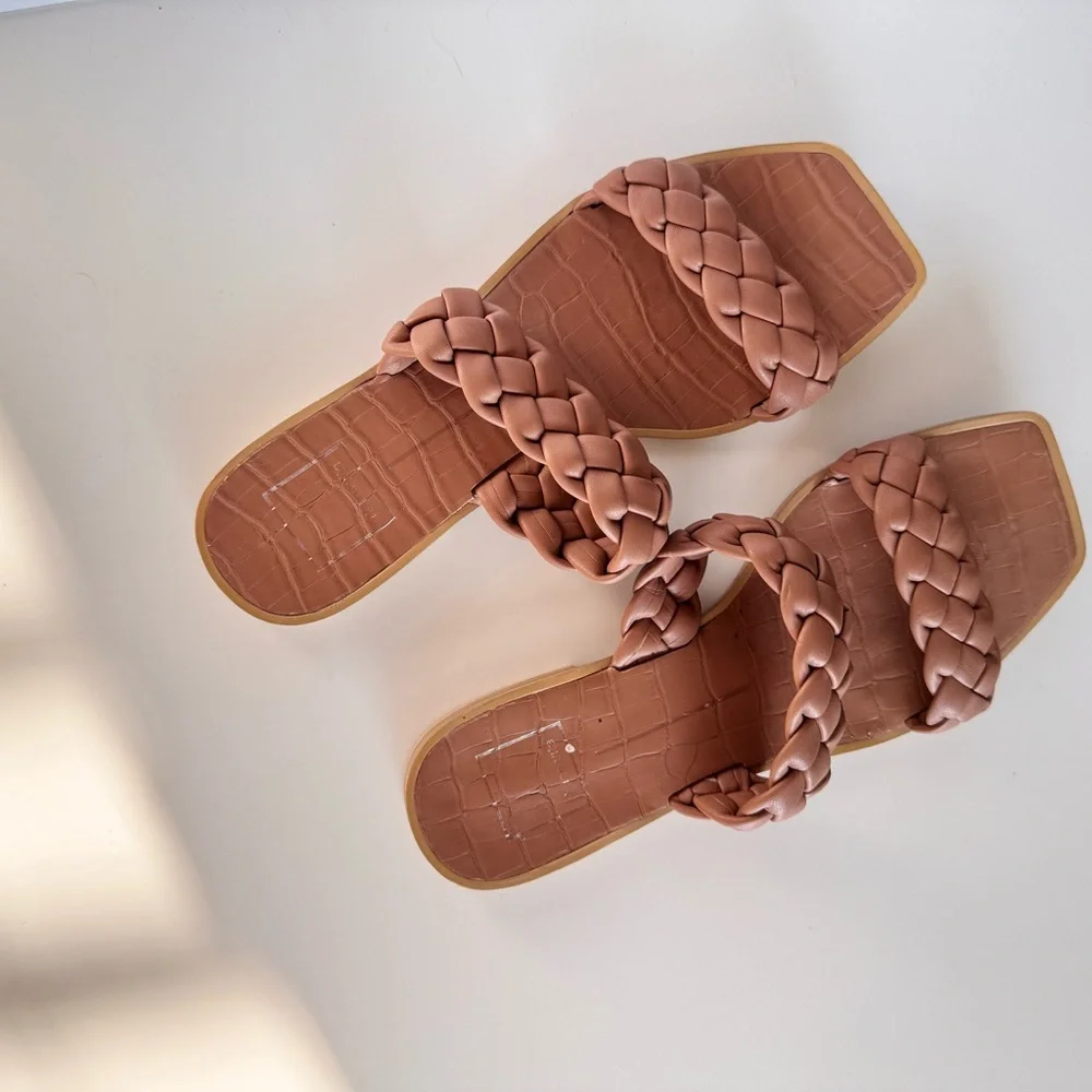 DOLCE VITA Indy Caramel Stella Slip-on Braided Square Toe Sandals Brown Shoes